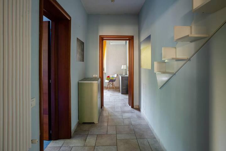 Appartamento Fronte Mare Con Parcheggio Privato Pescara Exterior photo